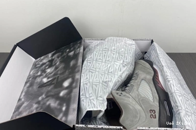 5 576 Maniére “Light Ma A FD1330-006 Lightweight Jordan x Bone” Air 0714